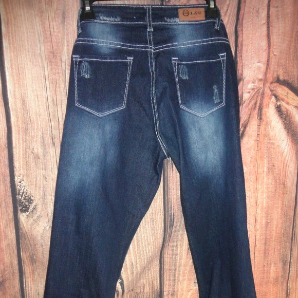 L&B Dark Washed Jeans. Distressed. Size 6 - Picture 5 of 7